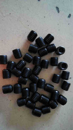 杯尾無頭螺絲、緊定螺絲等模具配件全解析 價(jià)格、廠家與選購指南